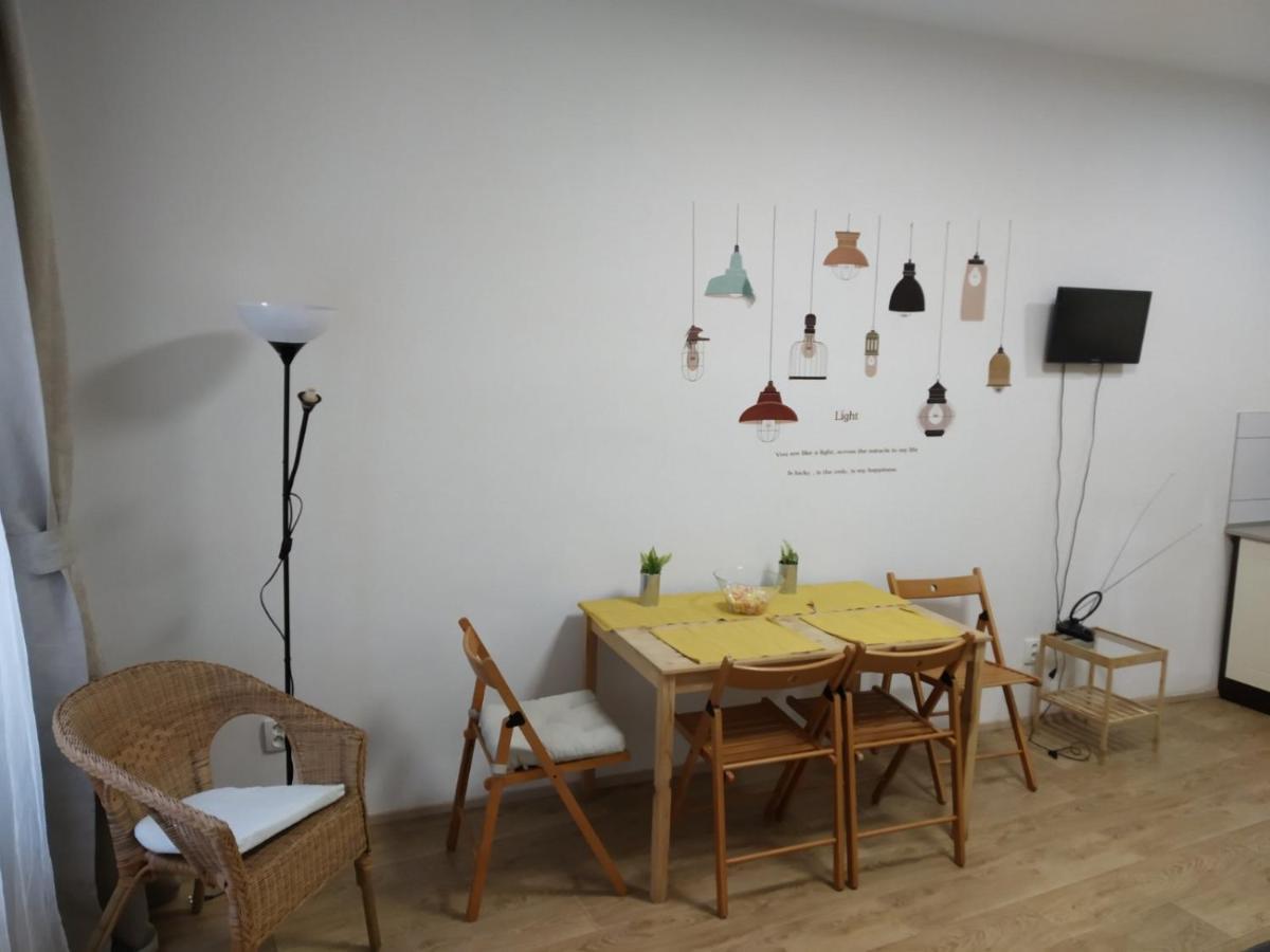 Apartament Apartmans In The Center With Privat Parking Brno Zewnętrze zdjęcie